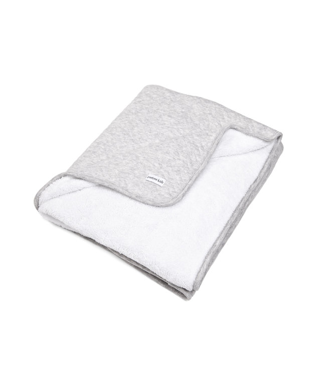 Poetree Kids Poetree Kids - Wiegdeken 80x100cm - Chevron Light Grey