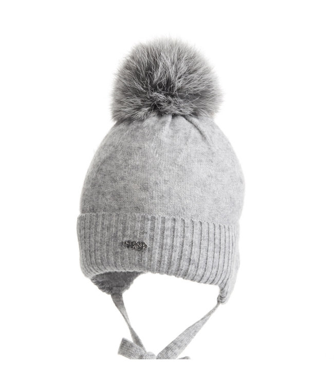 First First - Endless Grey - Grijze gevoerde babymuts in wool & cashmere in jacquard met omslag, gevoerd met katoen. Ponpon in bont.