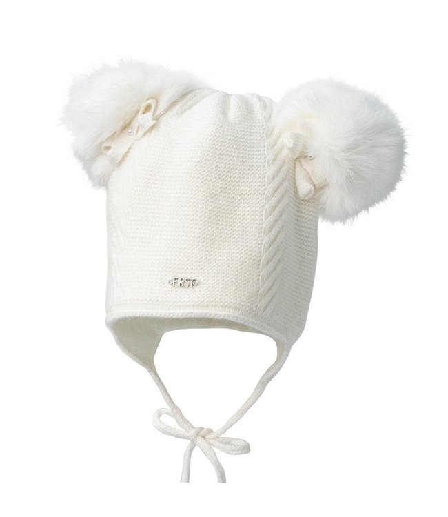 First First - Endless Grey - Ecru gevoerde babymuts in wool & cashmere met 2 ponpons & strikje.