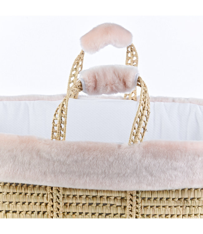 Theophile & Patachou Theophile & Patachou - Rieten reiswieg + Aankleding bont  roze