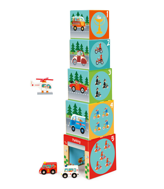 Scratch Scratch - Build&Play: STAPELTOREN On The Road 5 stuks 13.5x13.5xH58cm, met AUTO'S en HELIKOPTER, in karton en in hout, in doos 15x15x20cm, 12m+