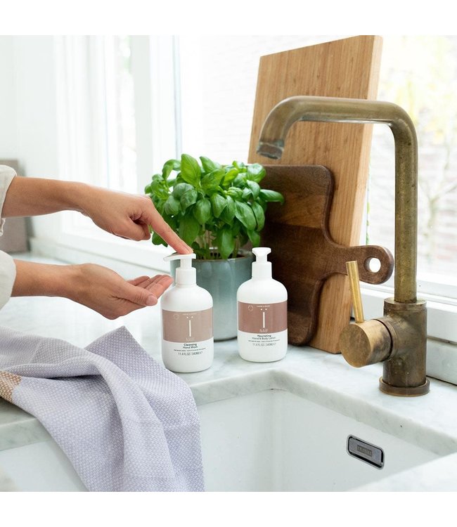 Naif Naif - Cleansing Hand Wash  340ml