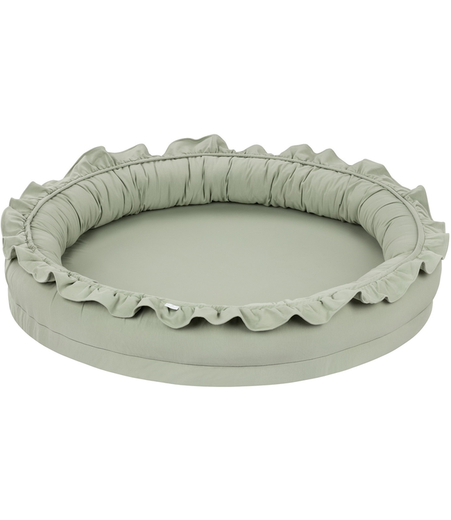 Cotton & Sweets Cotton & Sweet - Junior Nest With Ruffles - Desert green