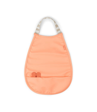 Done by Deer Done by Deer - Pull-over bib Raffi Coral