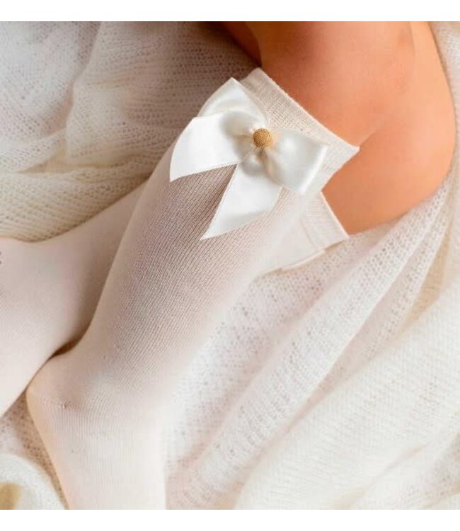 Meia Pata Meia Pata - Kniekous met satijnen strik en gouden knoop - Ivoor