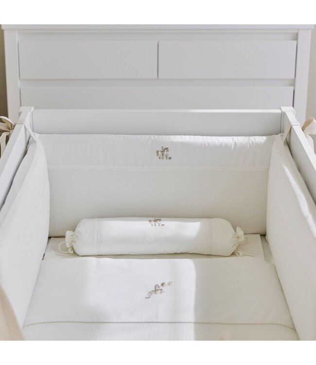 Theophile & Patachou Theophile & Patachou - Bedbeschermer 70cm gewafeld (70x70x70cm) H32cm Ivoor Carrousel