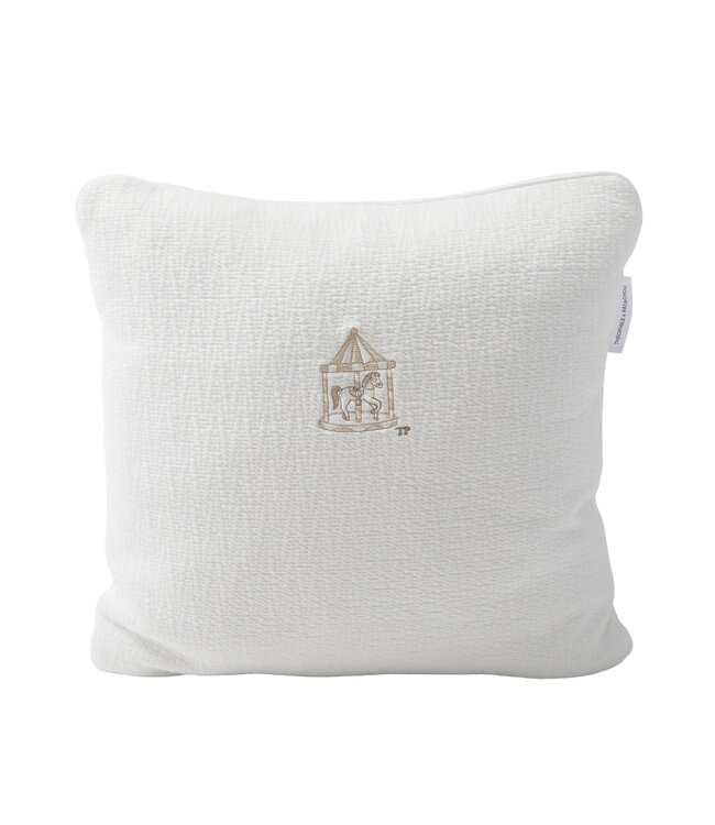 Theophile & Patachou Theophile & Patachou - Gewafeld Kussen geborduurd Ivoor Carrousel