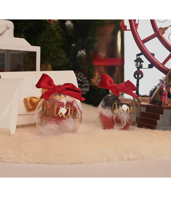 Studio Orsetto Gepersonaliseerde transparante Kerstbal met velvet Strik