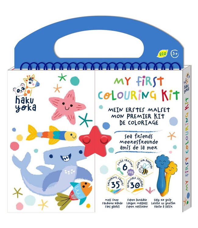 Haku Yoka Haku Yoka - MIJN EERSTE KLEURKIT / ZEEDIERVRIENDEN 20,5x24x2cm, bevat 6 waskrijtjes met lachend gezichtje, 35 kleurvellen en afneembare stickers, bevat 10% bijenwas, 3+