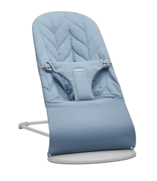 Babybjorn BabyBjörn - Wipstoeltje Bliss  - Geweven kroonblad quilt Blauw