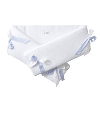 Theophile & Patachou Theophile & Patachou - Bedbeschermer 210 cm - Gewafeld H: 18 cm - Wit/lichtbl - Classic Car