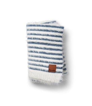 Elodie Elodie - Furry Knit Deken  Berry Blue