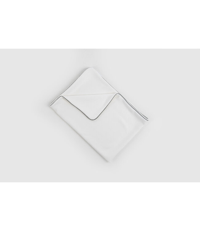 Maison Naline Maison Naline - Wiegdeken voorkant angora ivoor / achterkant angora ivoor / paspel groene tush rondom