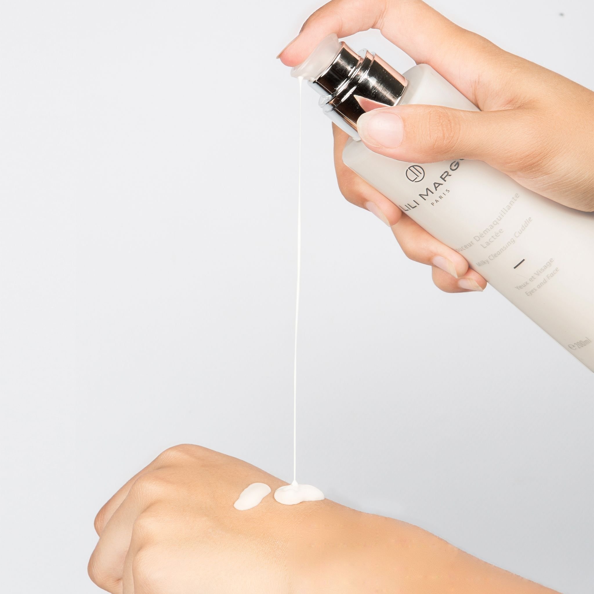 Milky Cleansing Cuddle 200mL