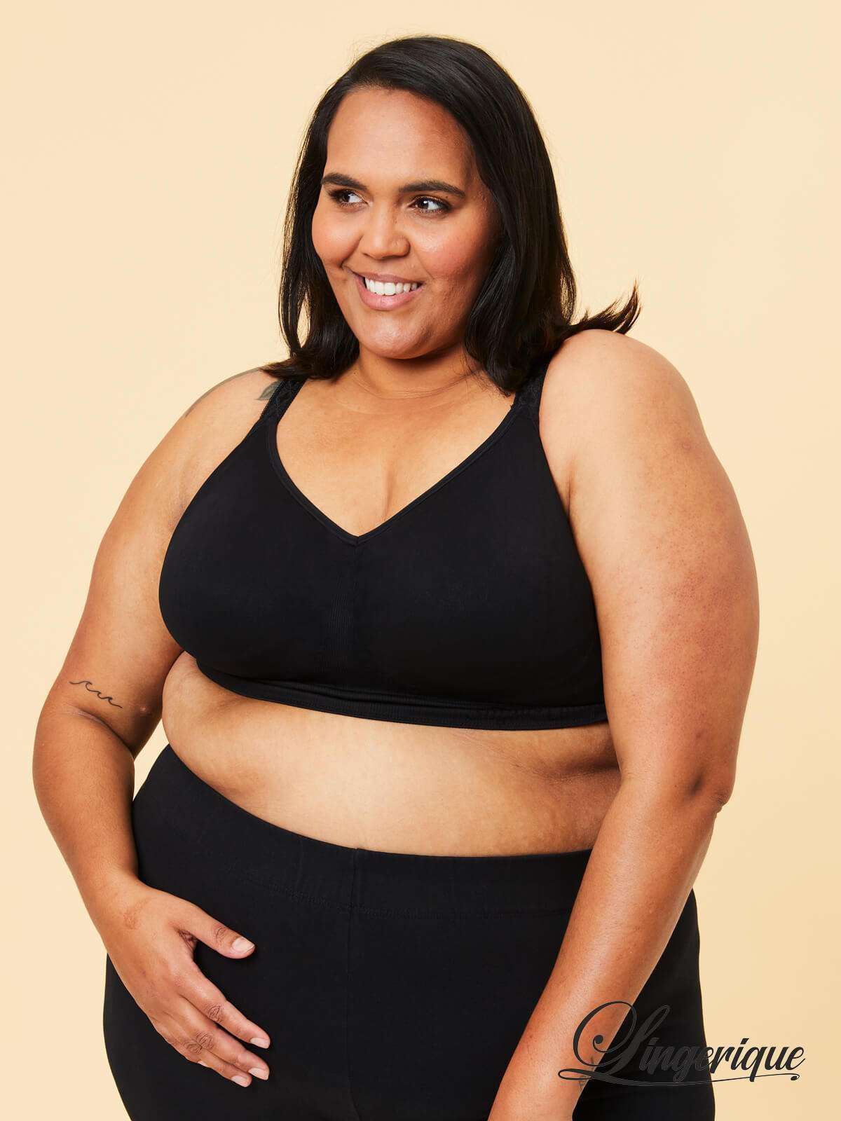 SugarCandy - Basic Bralette - 28-8005 - Black :