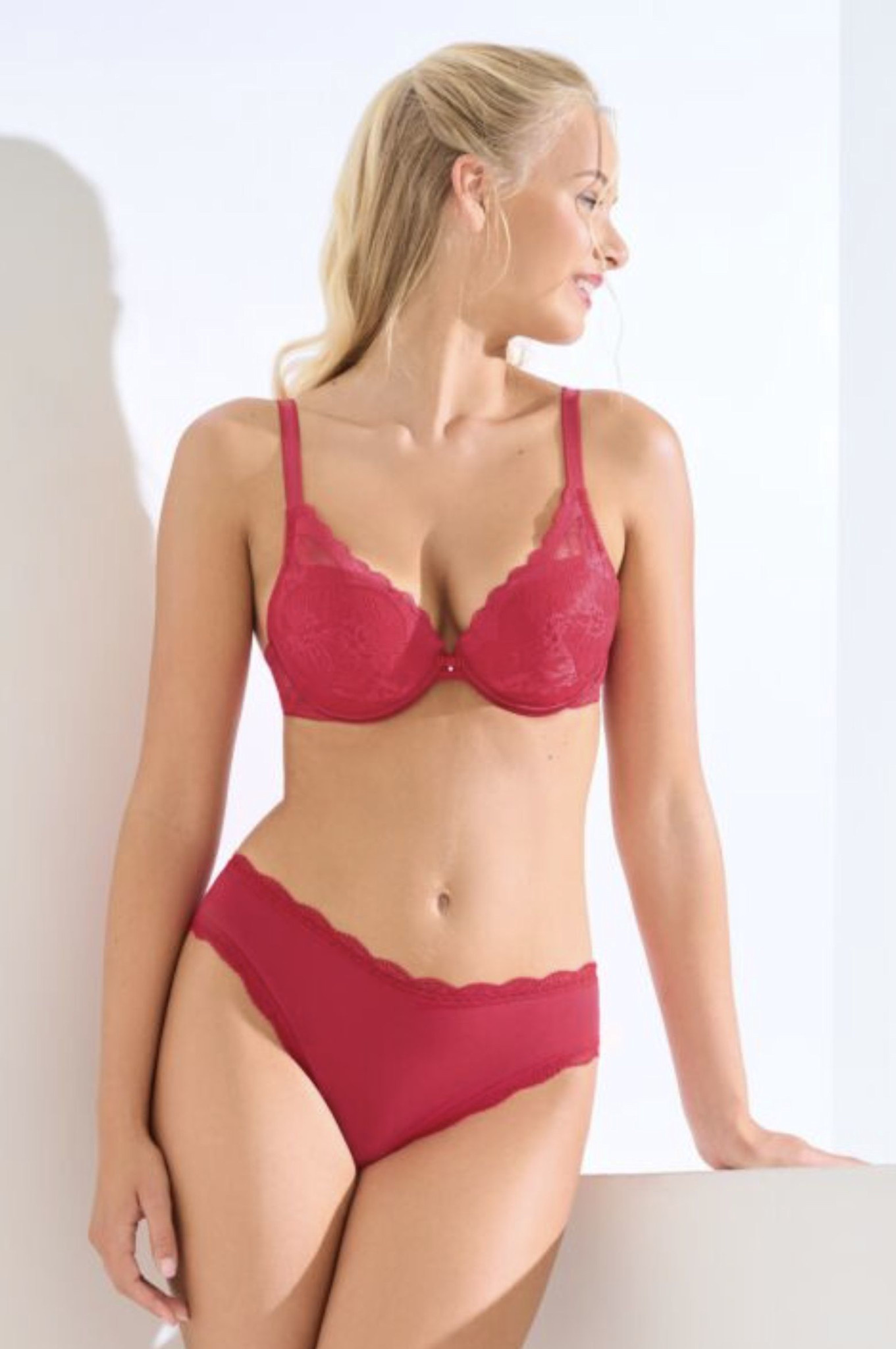 Lisca Lisca - Everyday - Brazilian Slip - 22350 - Red :