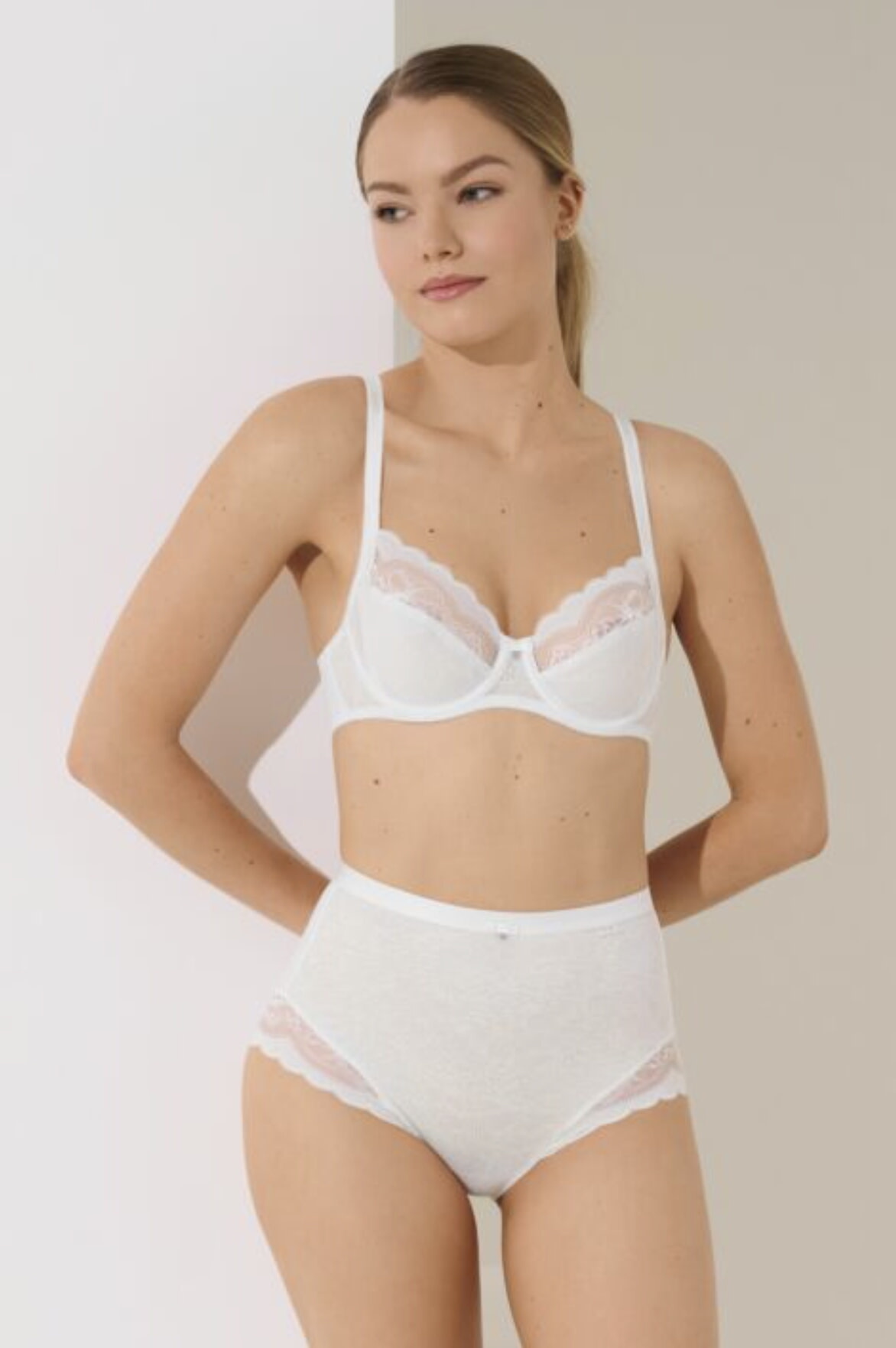 Lisca Lisca - Evelyn - TailleSlip - White :