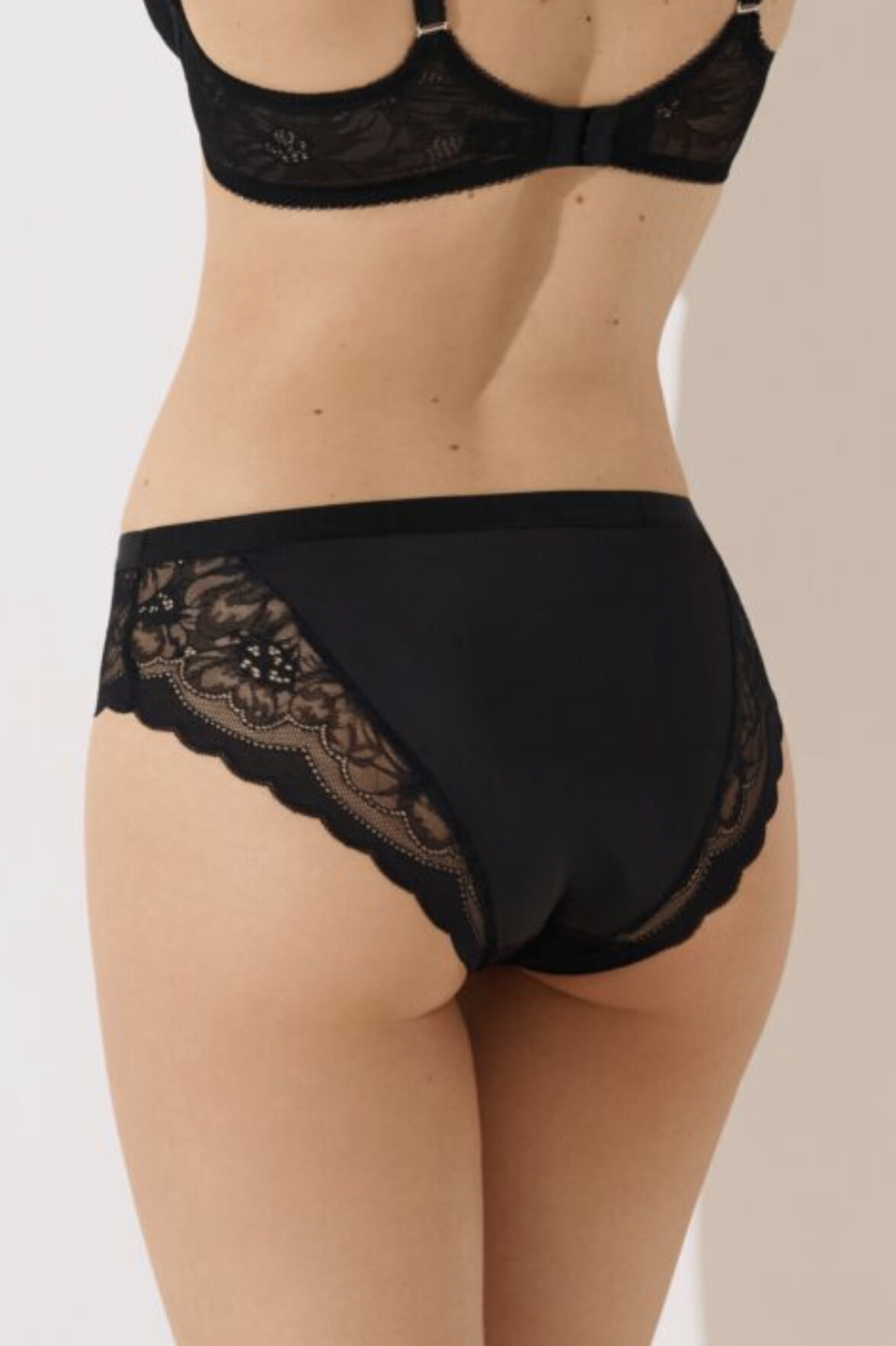 Lisca Lisca - Evelyn - Slip - Black :