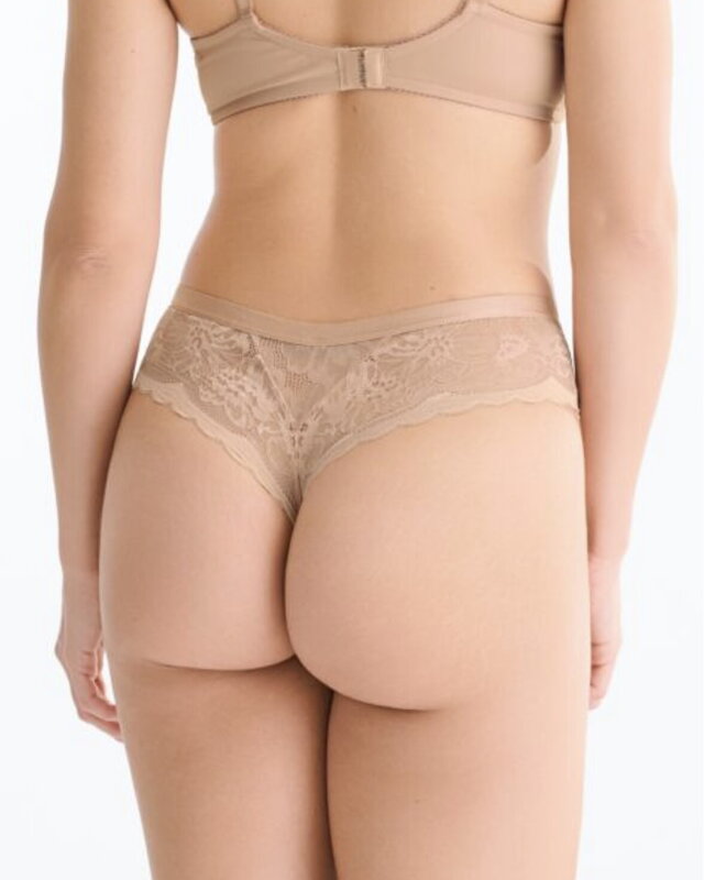 Lisca Lisca - Evelyn - Brazilian Slip - Sweet Almond :