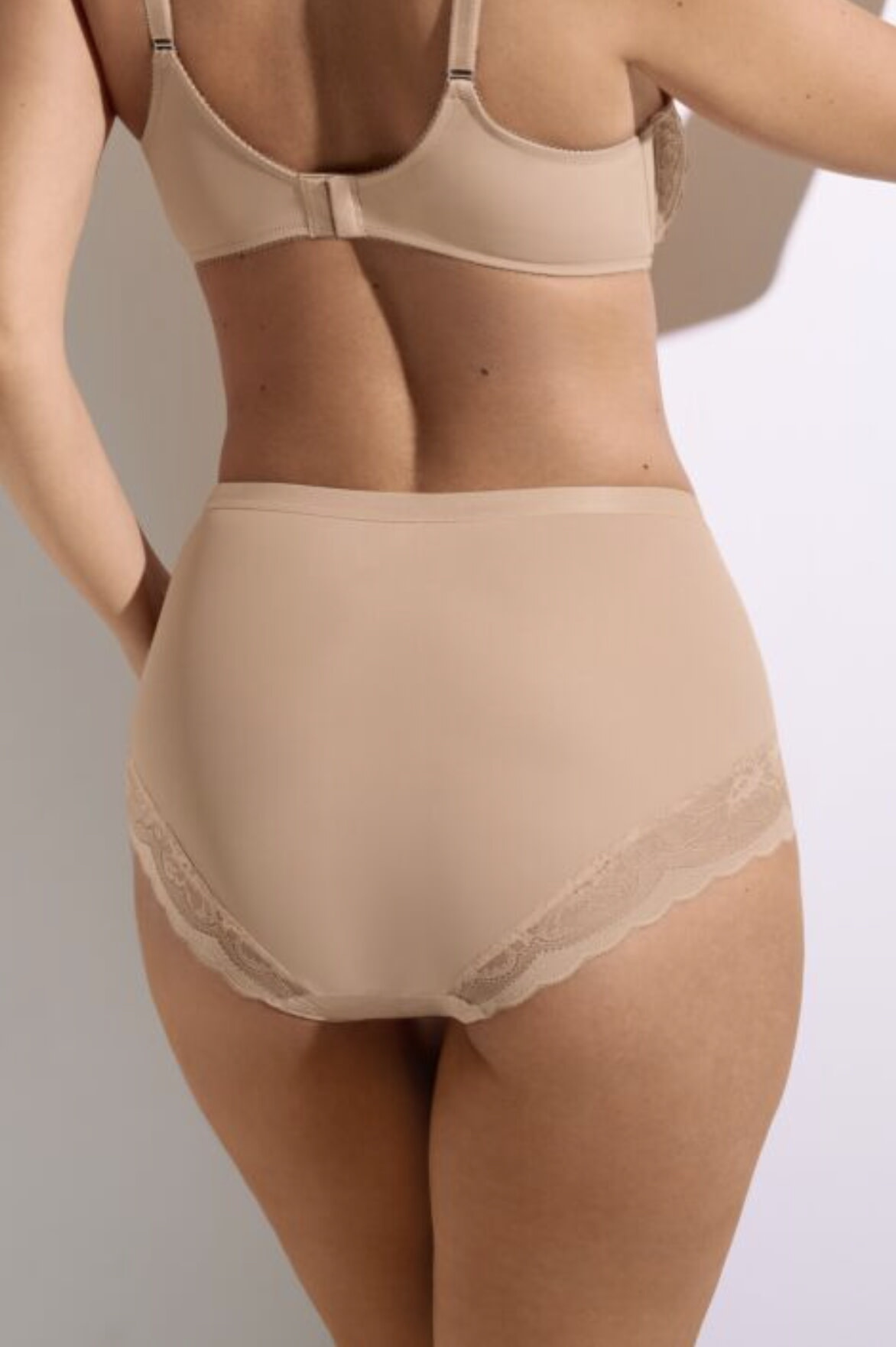 Lisca Lisca - Evelyn - TailleSlip - Sweet Almond :