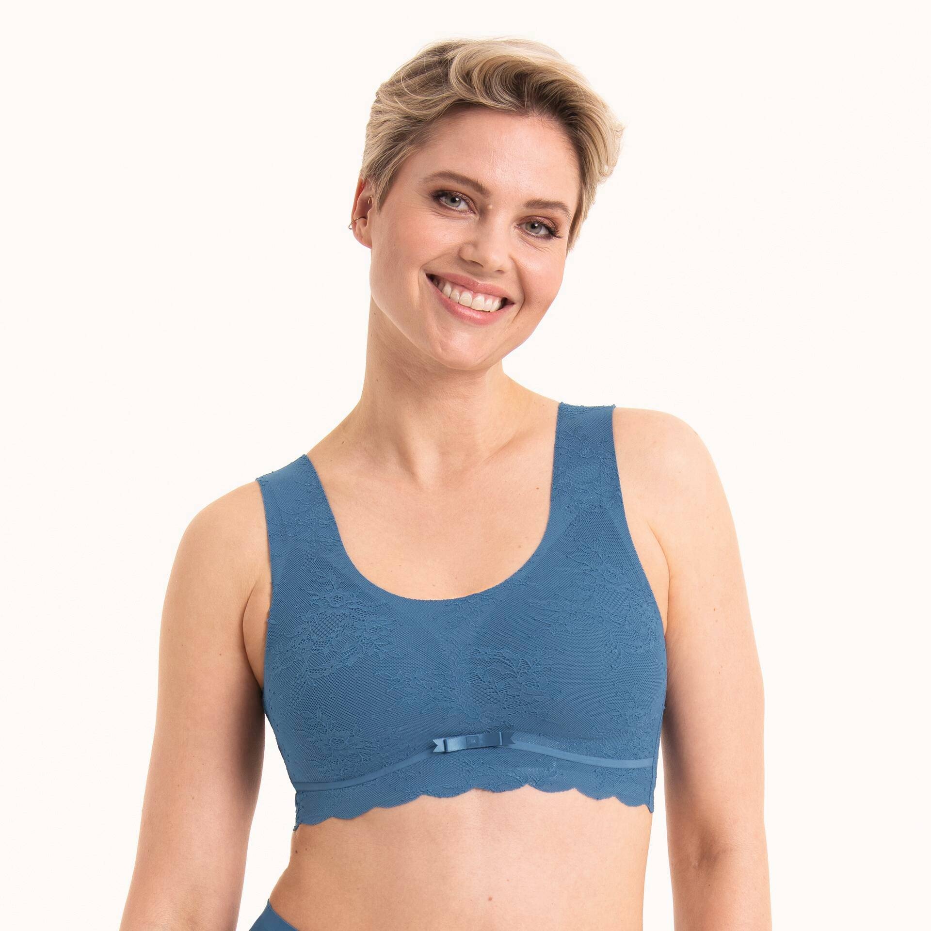 Anita Since 1886 Anita - Essential Lace - Bralette met Schalen - Blue Heaven :