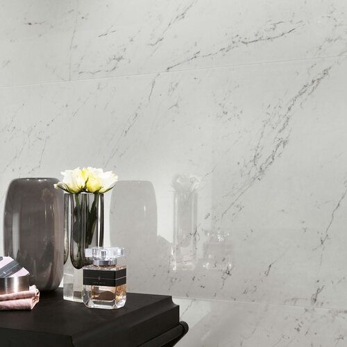 Designgrab Taille-Medium Grafvaas Van Carrara Marmer - Wit Hoogglans