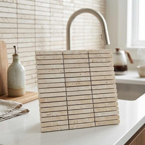 Workshop KitKat Mozaïek Travertin Light Tumbled 1,5x10 cm