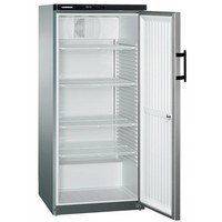 Kühlschrank aus Stahl mit 445 L