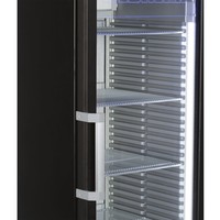 Display Kühlschrank aus Stahl mit Glastür