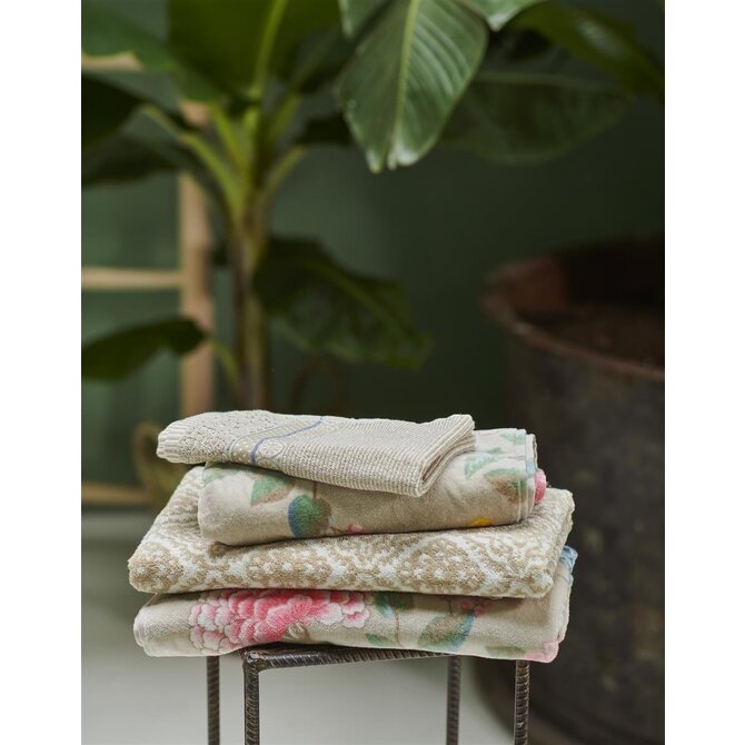 Pip Studio handdoek Good Evening 55x100 khaki Pip Studio handdoek Good Evening 55x100 khaki