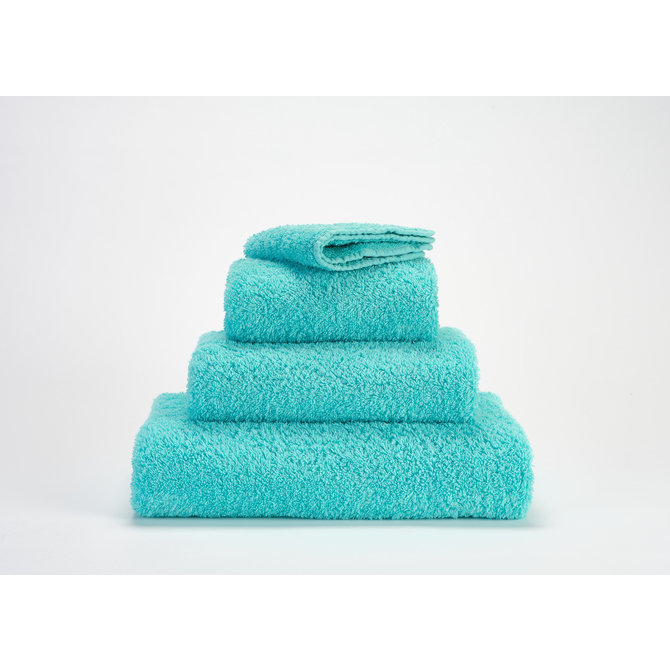 Abyss & Habidecor Super Pile Handdoek 60x110 370 turquoise