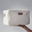 Essenza Essenza Pepper Teddy Make-up Bag L: 28 - W: 13 - H: 17 Vanilla