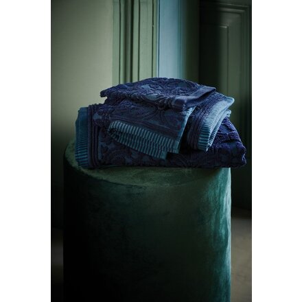 Pip Studio Handdoek Tile de Pip Dark Blue 55x100