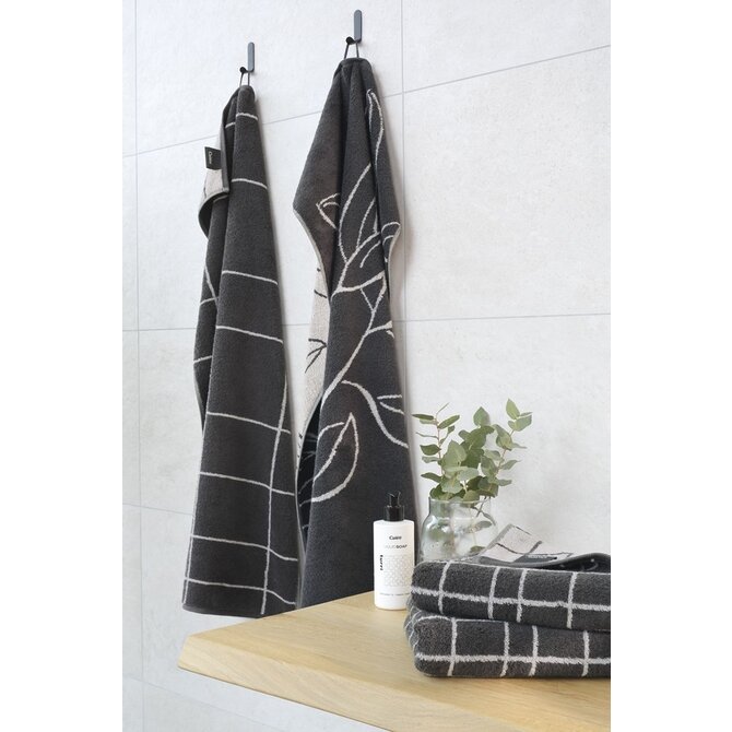 Cawo Atelier Allover print Douchelaken 70/140 basalt Cawo Atelier Allover print Douchelaken 70/140 basalt