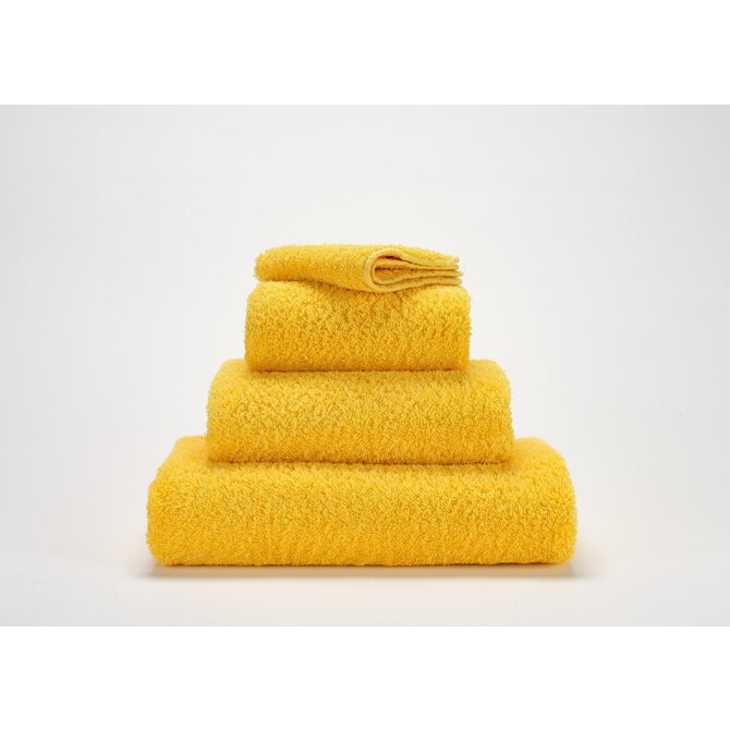 Abyss & Habidecor Super Pile Handdoek 55x100 830 banane Abyss & Habidecor Super Pile Handdoek 55x100 830 banane