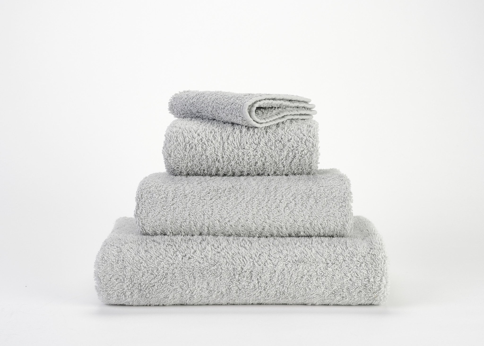 Abyss & Habidecor Abyss & Habidecor Super Pile Handdoek 55x100 992 platinium