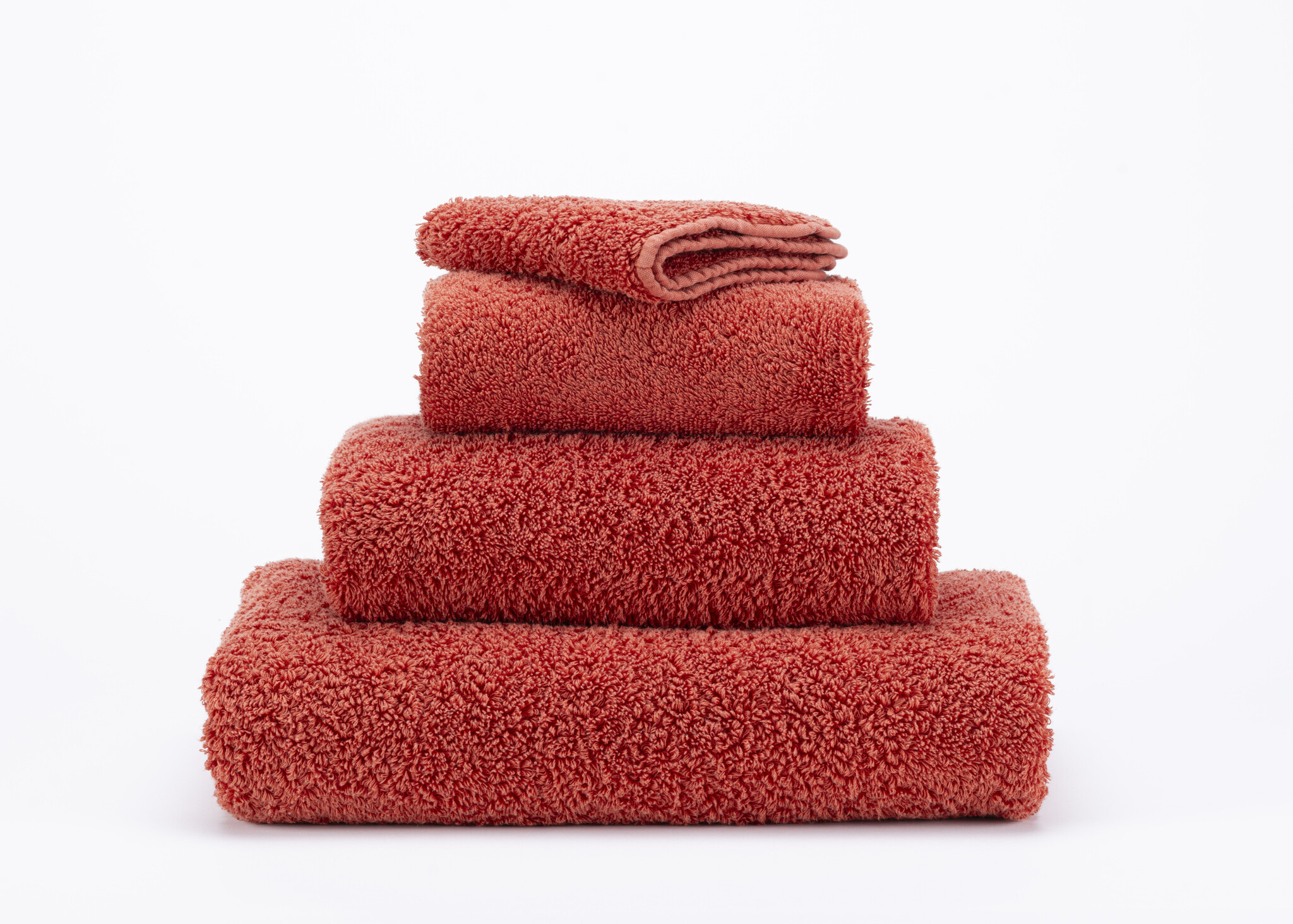 Abyss & Habidecor Abyss & Habidecor Super Pile Handdoek 55x100 638 chili