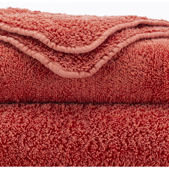 Abyss & Habidecor Super Pile Badlaken 105x180 638 chili Abyss & Habidecor Super Pile Badlaken 105x180 638 chili