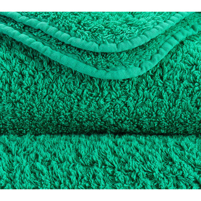 Abyss & Habidecor Super Pile Handdoek 60x110 230 emerald