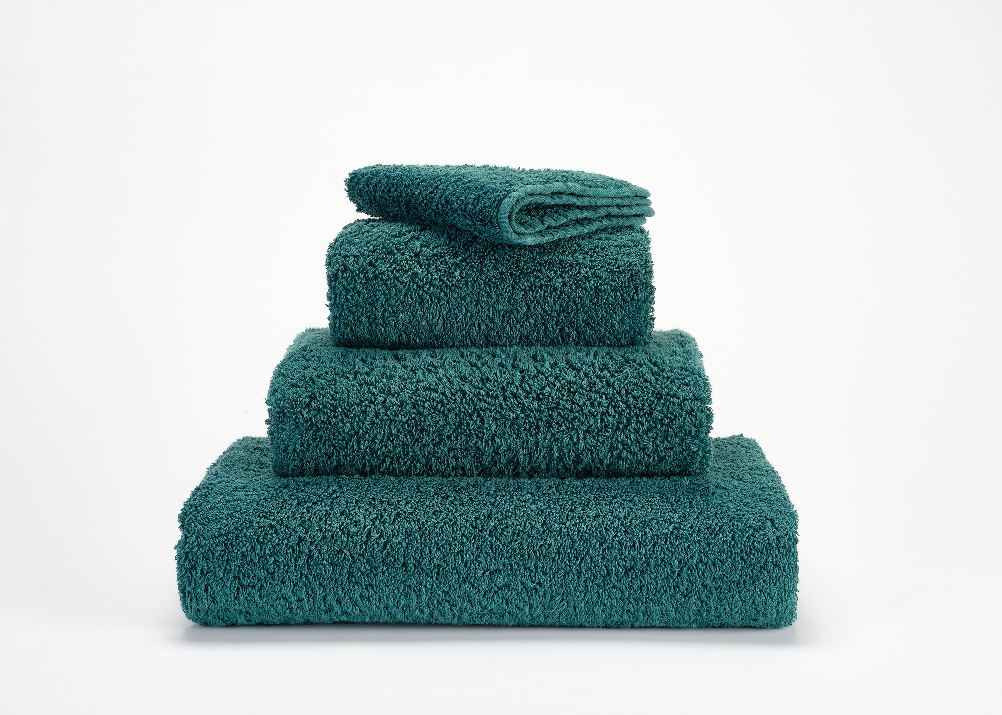Abyss & Habidecor Abyss & Habidecor Super Pile Handdoek 60x110 320 duck