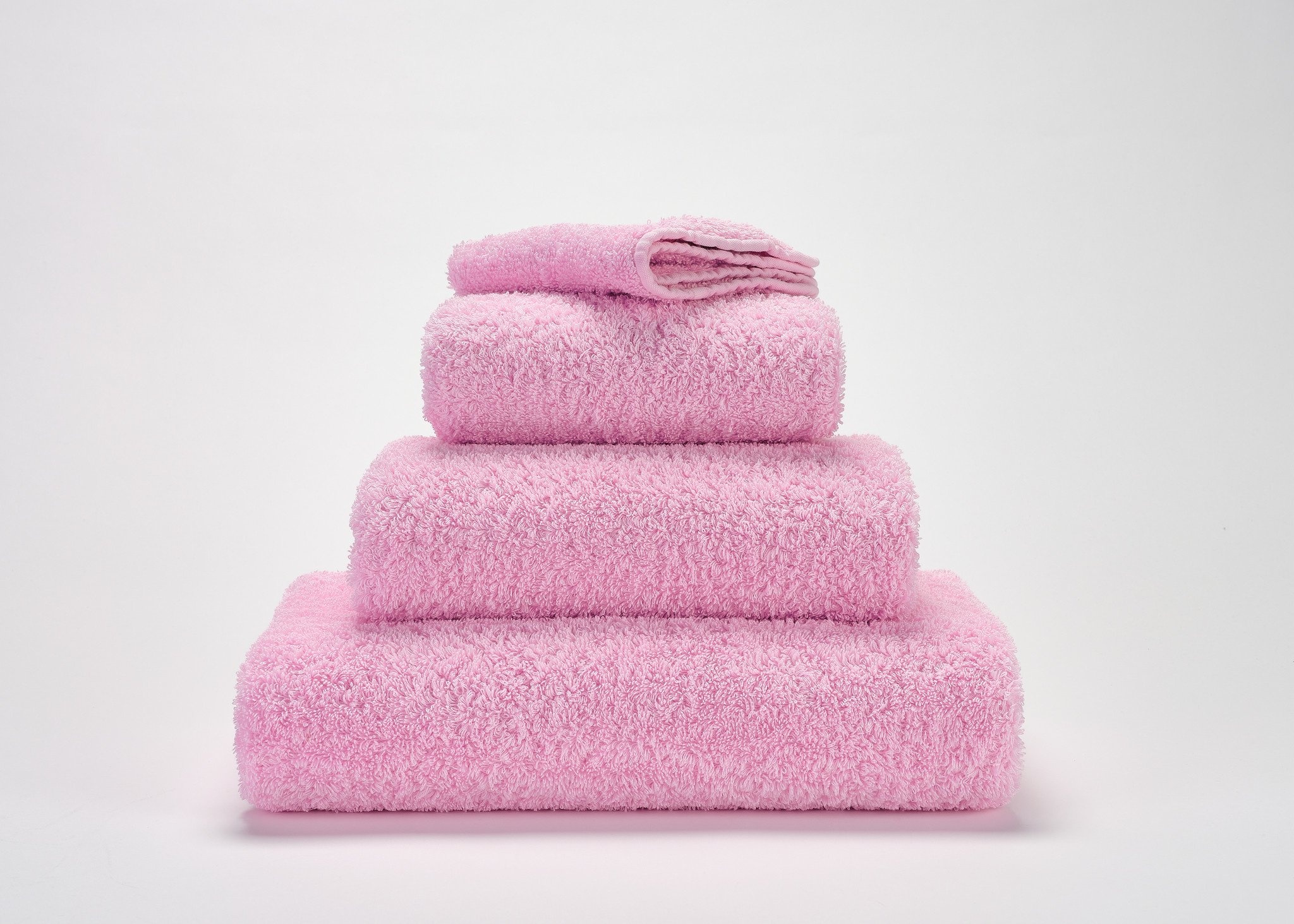 Abyss & Habidecor Abyss & Habidecor Super Pile Handdoek 60x110 501 pink lady