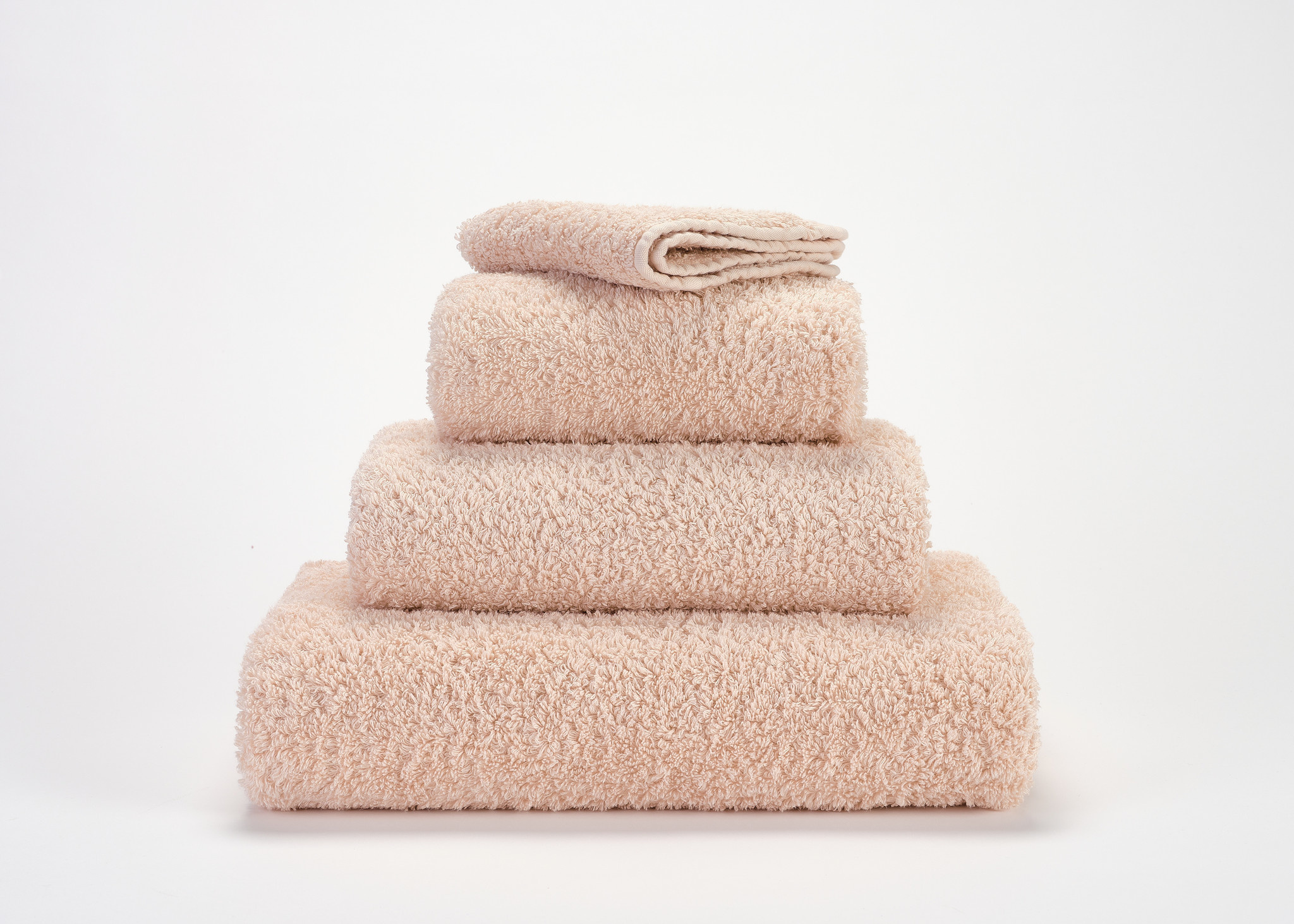 Abyss & Habidecor Abyss & Habidecor Super Pile Handdoek 60x110 610 nude