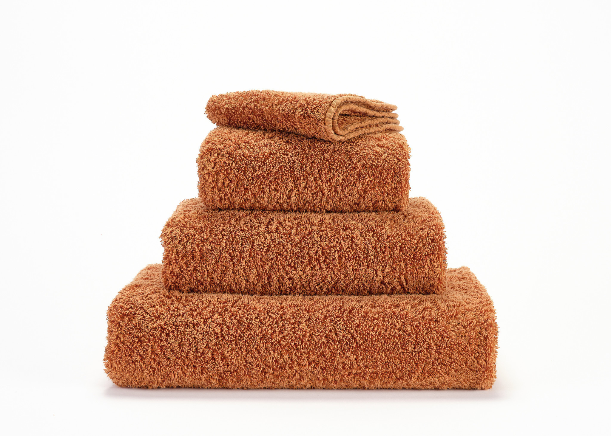 Abyss & Habidecor Abyss & Habidecor Super Pile Handdoek 60x110 737 caramel