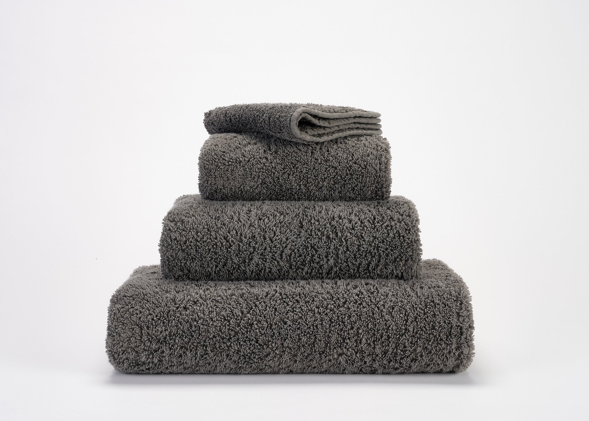 Abyss & Habidecor Abyss & Habidecor Super Pile Handdoek 60x110 920 gris