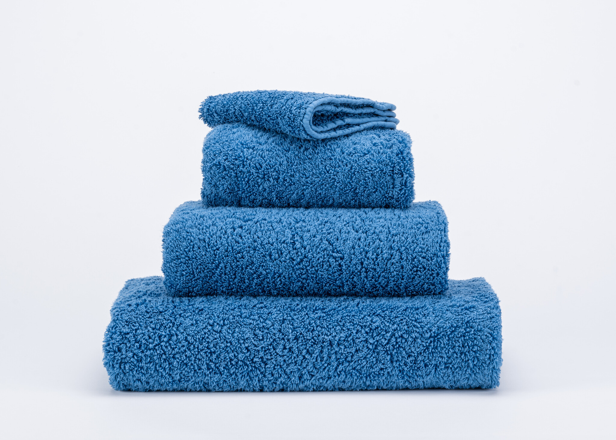 Abyss & Habidecor Abyss & Habidecor Super Pile Handdoek 60x110 336 ocean