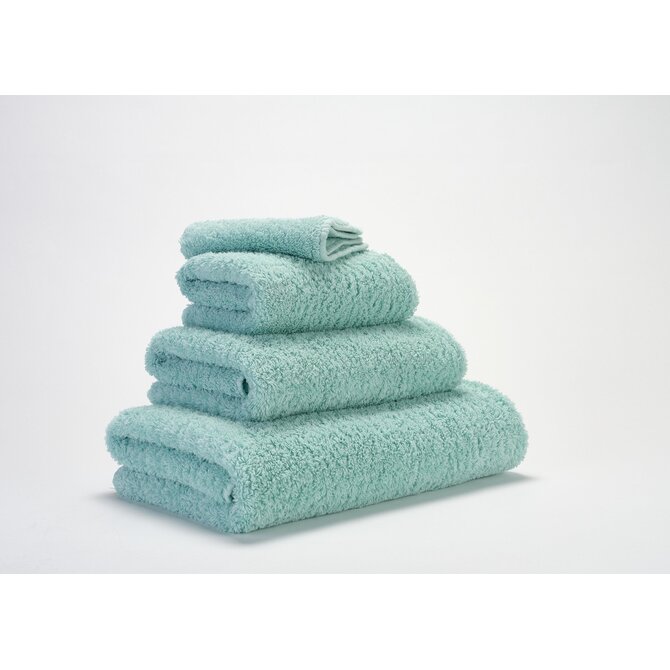 Abyss & Habidecor Super Pile Gastendoekje 40x60 235 ice