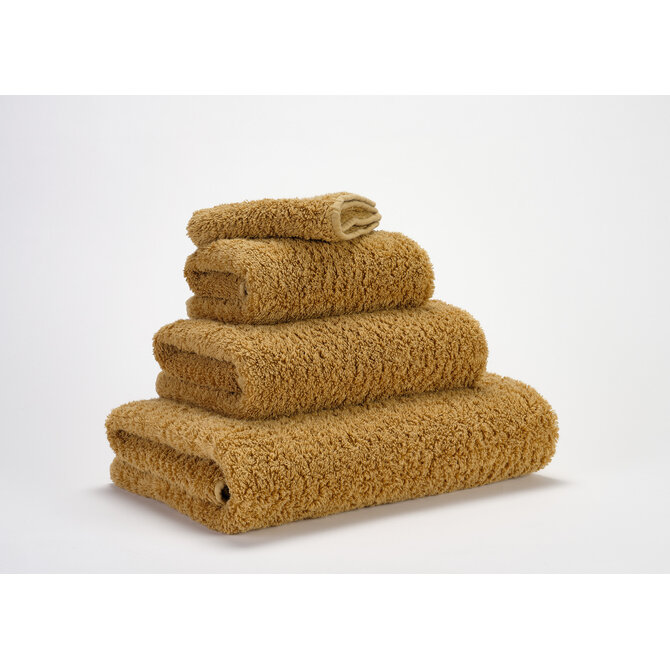 Abyss & Habidecor Super Pile 17 X 22 840 gold Abyss & Habidecor Super Pile 17 X 22 840 gold