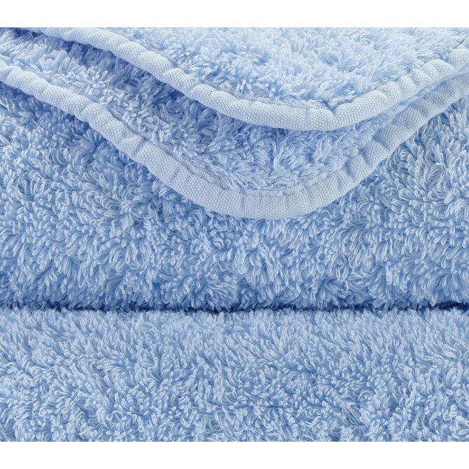 Abyss & Habidecor Super Pile Douchelaken 70x140 330 powderblue Abyss & Habidecor Super Pile Douchelaken 70x140 330 powderblue