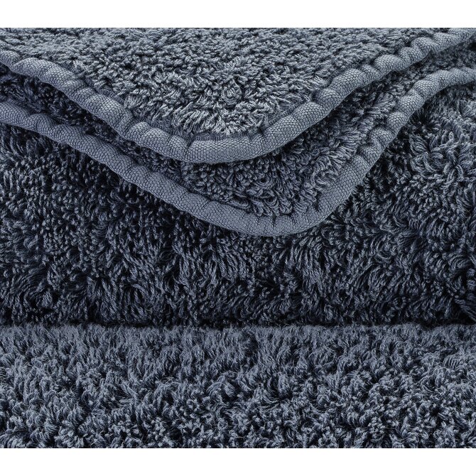 Abyss & Habidecor Super Pile Douchelaken 70x140 307 denim Abyss & Habidecor Super Pile Douchelaken 70x140 307 denim