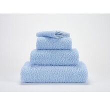 Abyss & Habidecor Super Pile Gastendoekje 30x50 330 powderblue